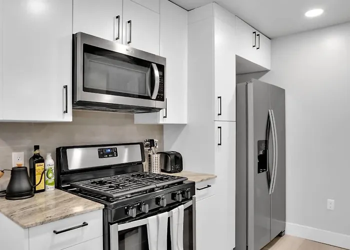 Modish 1br - Bok, Near Blue Dome, Pets Allowed